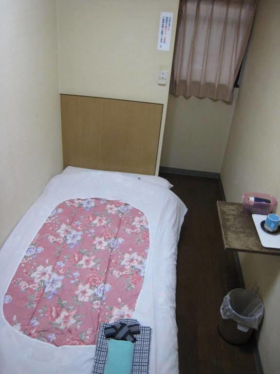 Fukusen Hostel Tokyo Exterior photo